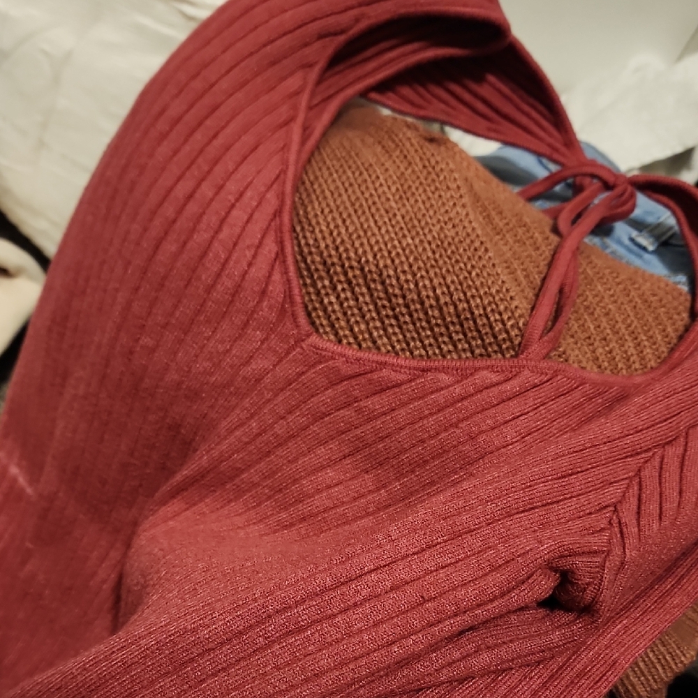 Assorted Clothing Bundle - image 7